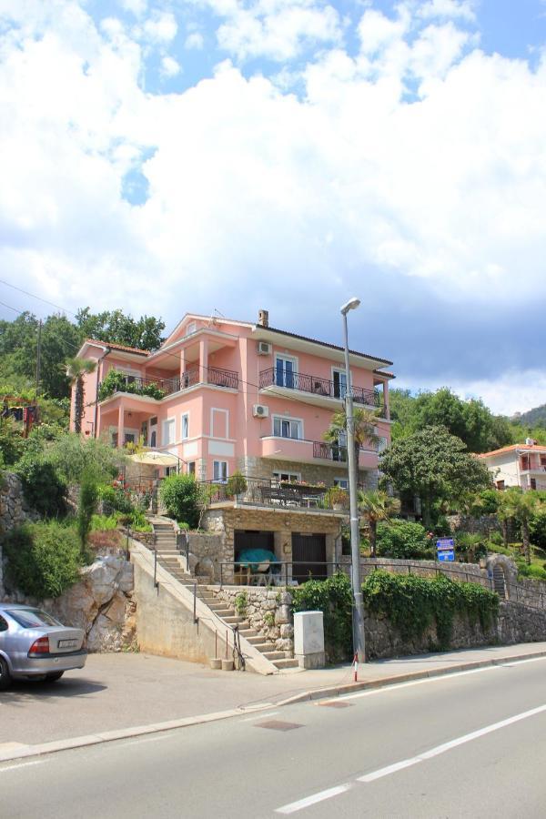 Apartments And Rooms By The Sea Medveja, Opatija - 2305 Lovran Zewnętrze zdjęcie